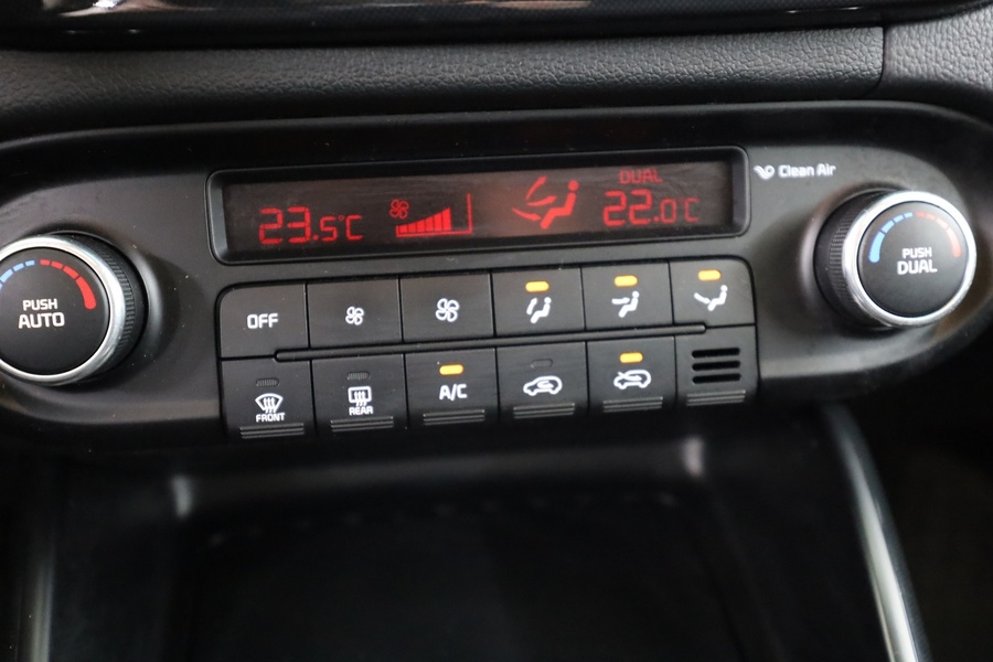 Kia Carens vaihtoauto