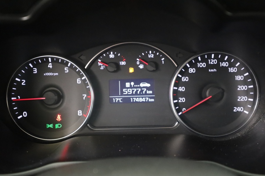 Kia Carens vaihtoauto