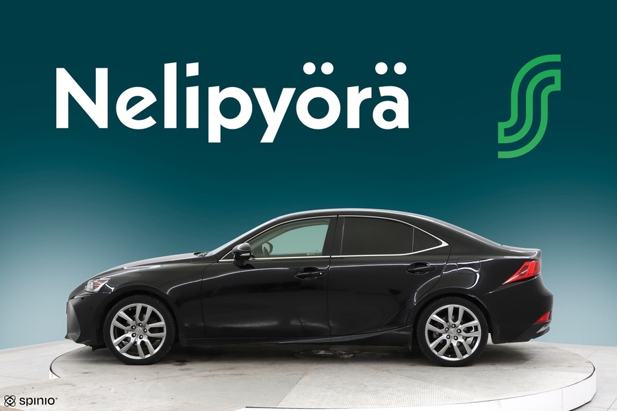 Lexus IS vaihtoauto