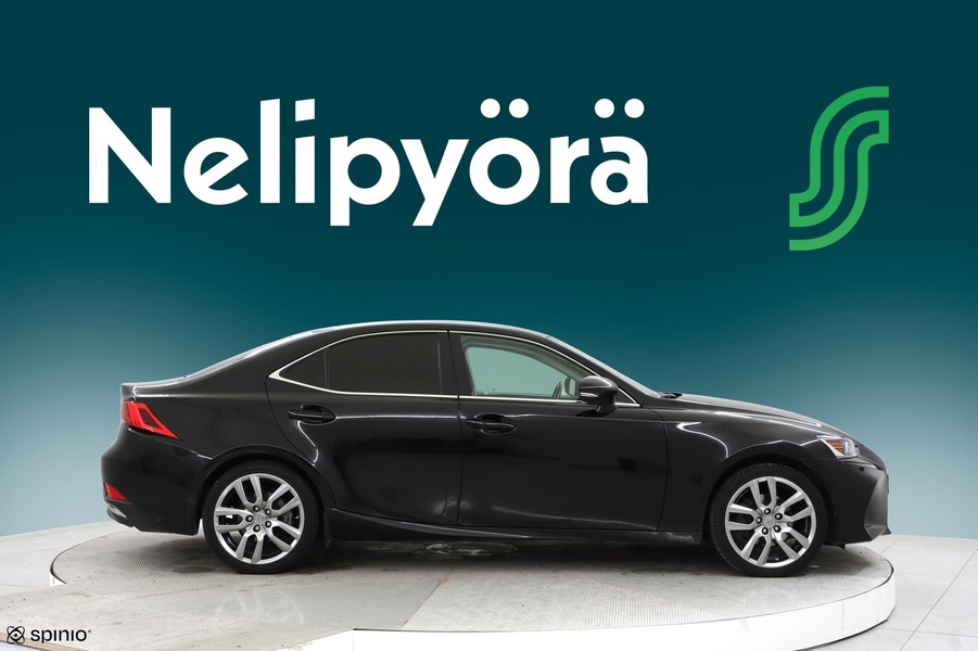 Lexus IS vaihtoauto