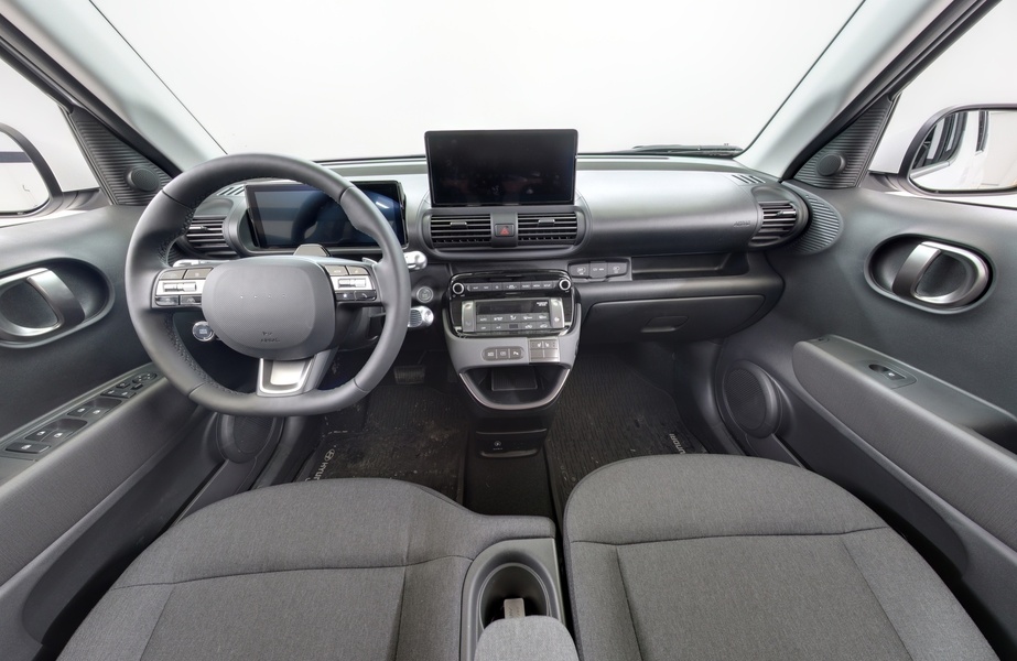 Hyundai INSTER vaihtoauto