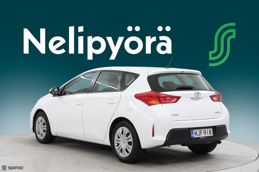 Toyota Auris vaihtoauto