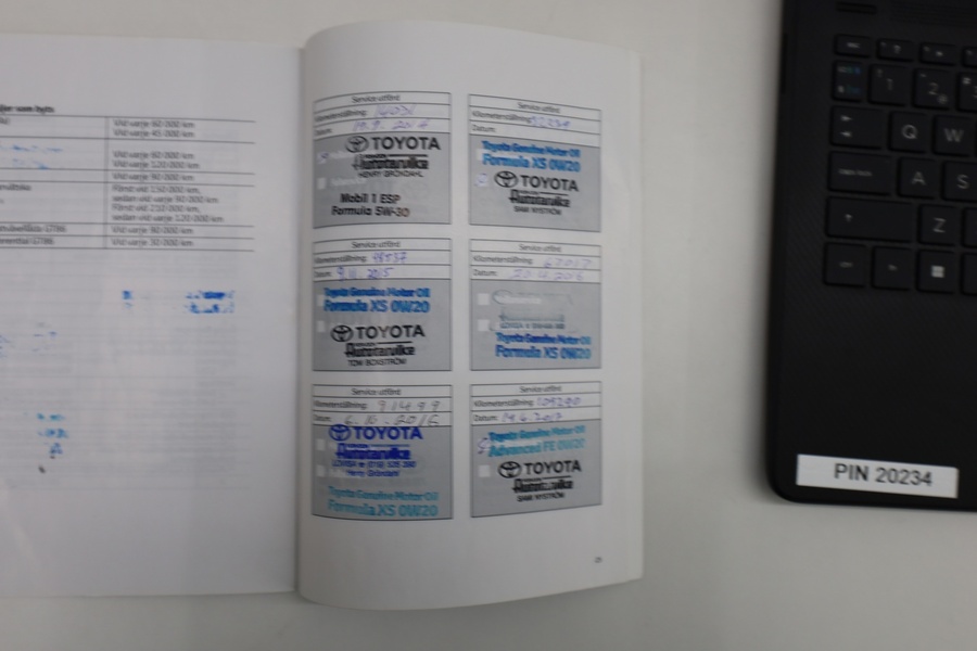 Toyota Auris vaihtoauto