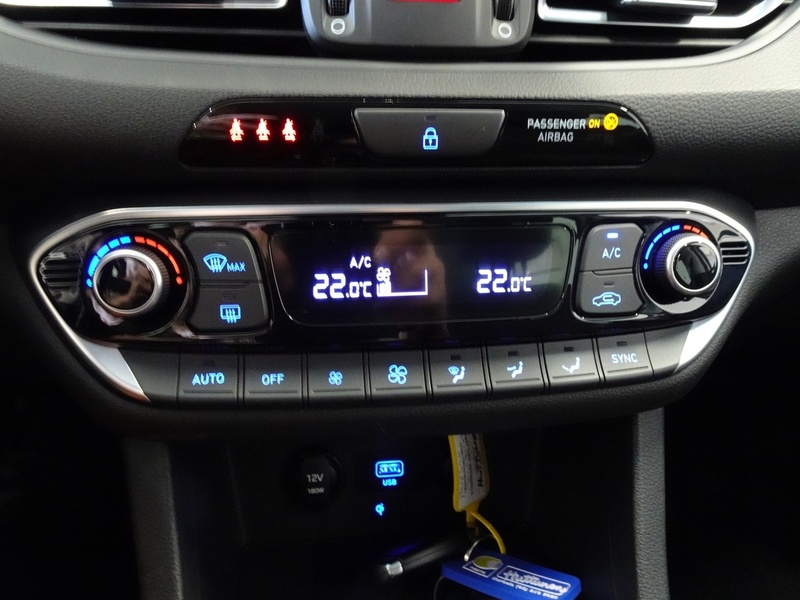 Hyundai i30 Wagon vaihtoauto