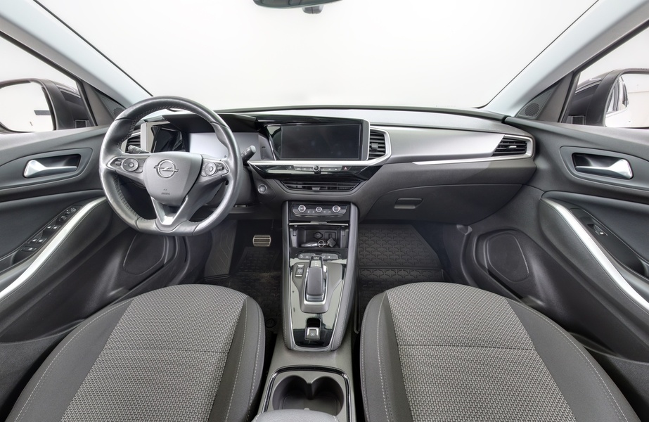 Opel Grandland vaihtoauto