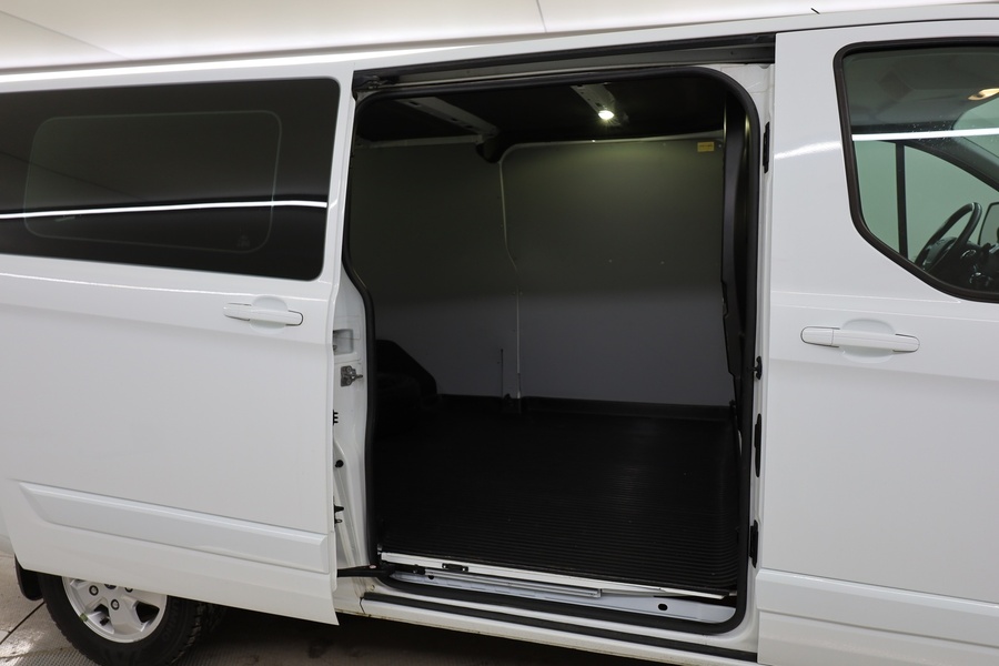 Ford Transit Custom vaihtoauto