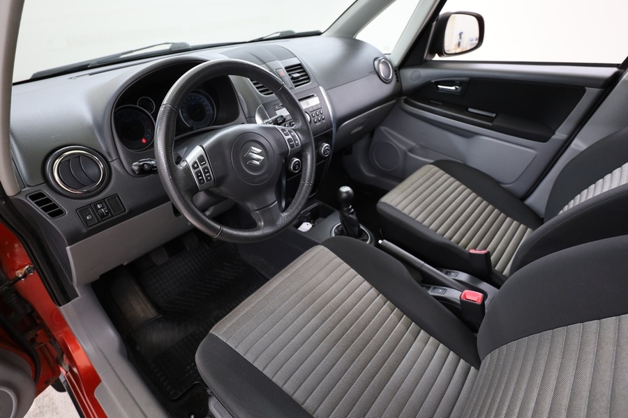 Suzuki SX4 vaihtoauto