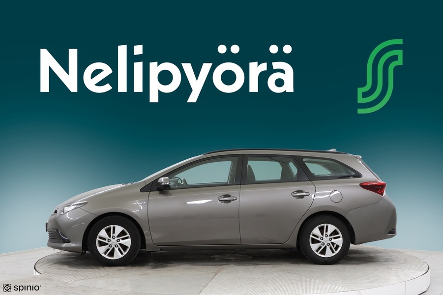 Toyota Auris vaihtoauto