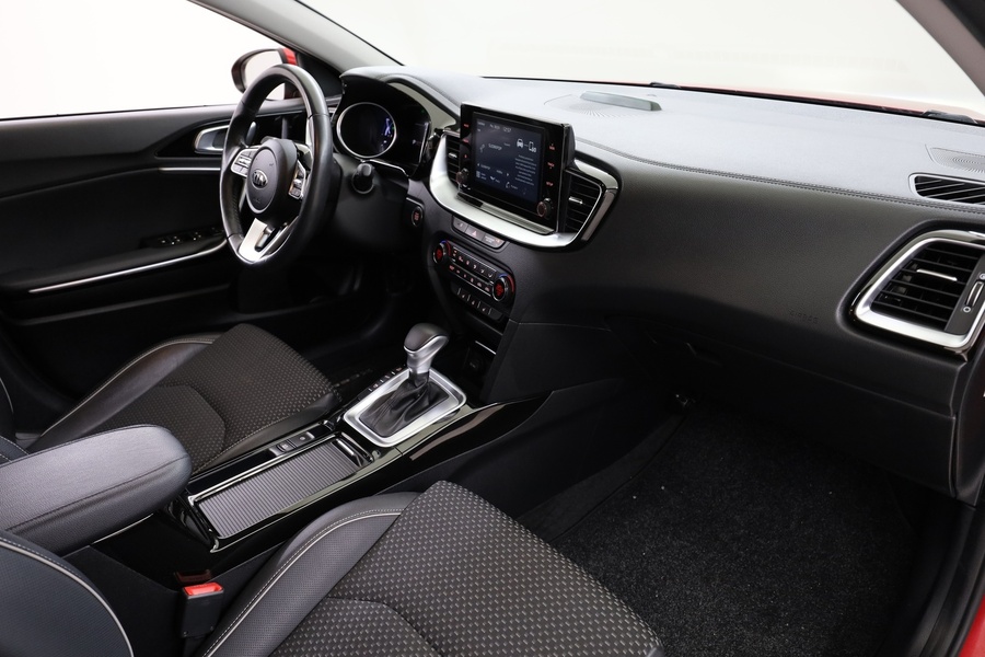 Kia XCeed vaihtoauto