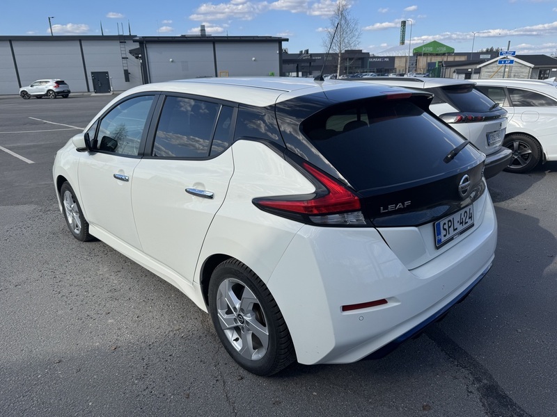 Nissan Leaf vaihtoauto