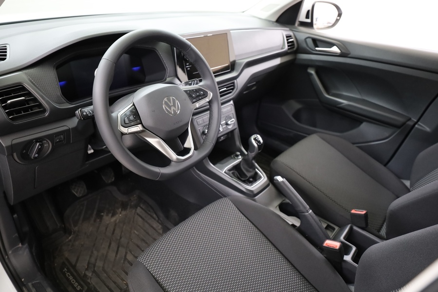 Volkswagen T-Cross vaihtoauto