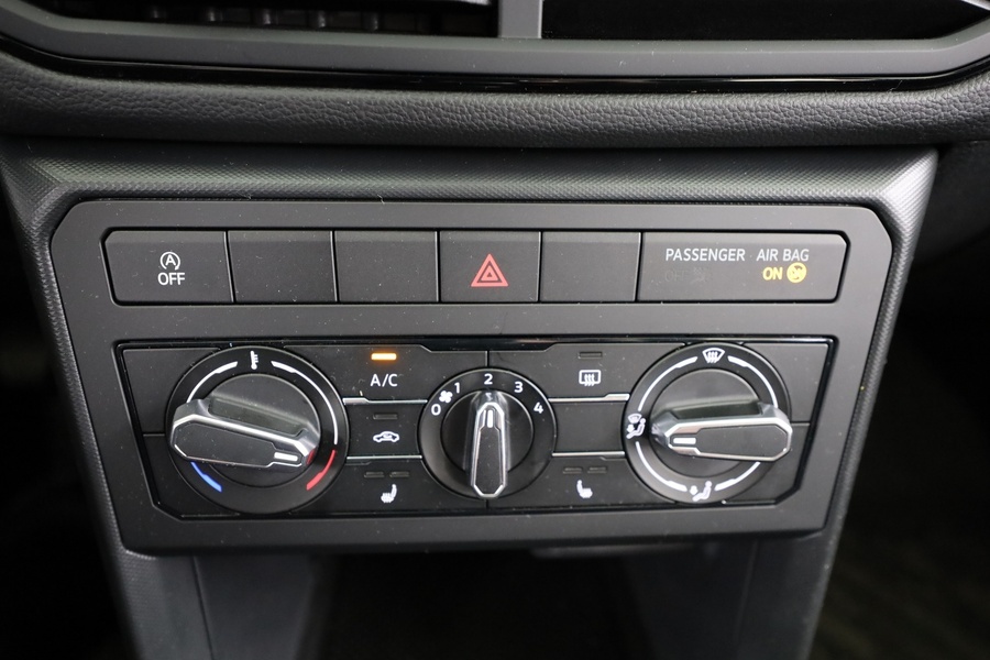 Volkswagen T-Cross vaihtoauto