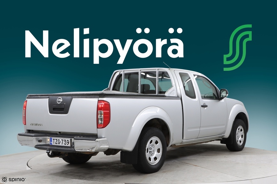Nissan Navara vaihtoauto