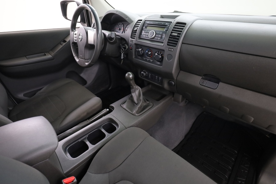 Nissan Navara vaihtoauto