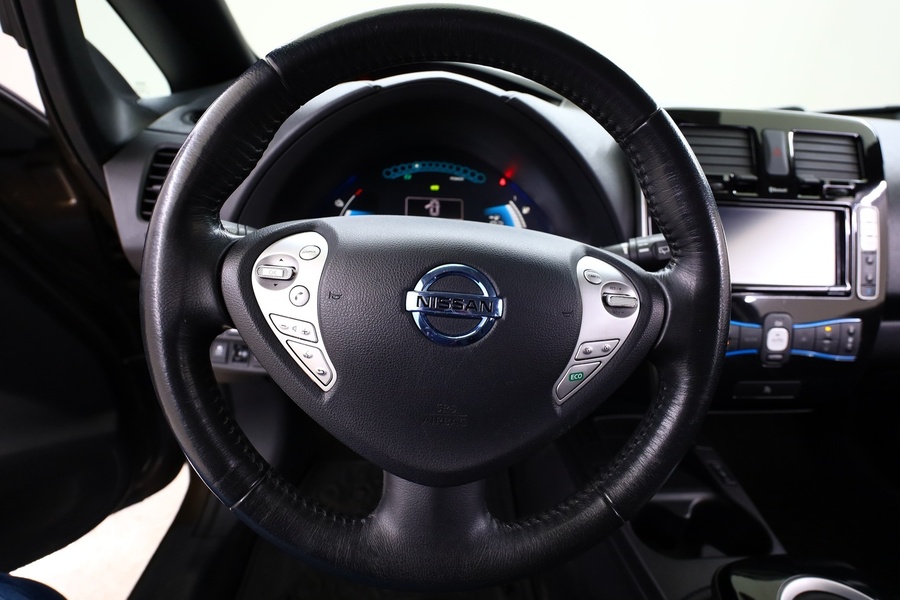 Nissan Leaf vaihtoauto