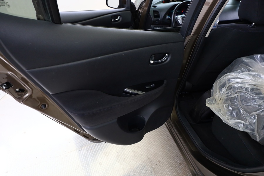 Nissan Leaf vaihtoauto