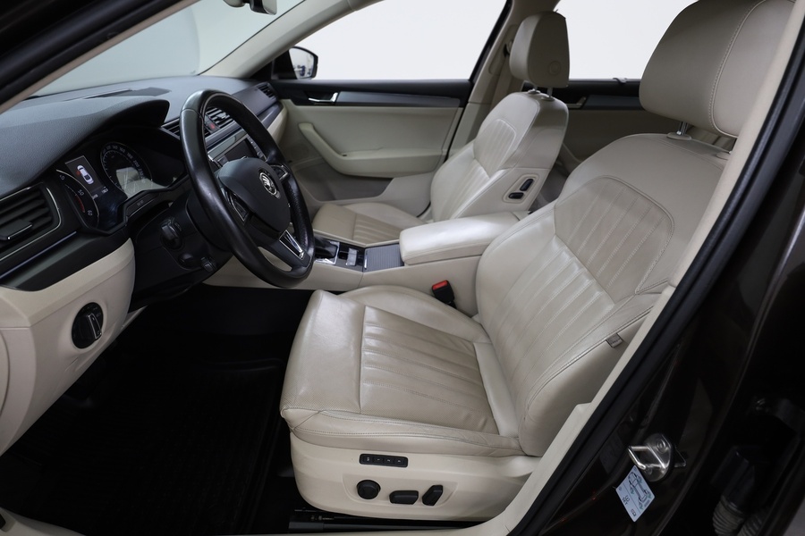 Skoda Superb vaihtoauto