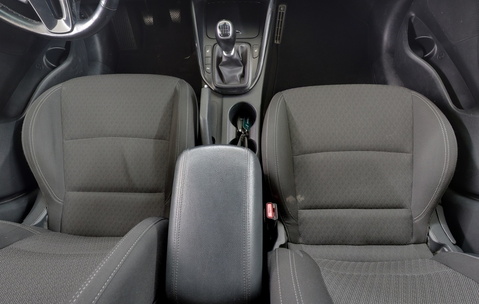 Kia Carens vaihtoauto