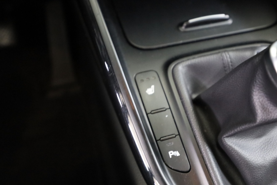 Kia Carens vaihtoauto