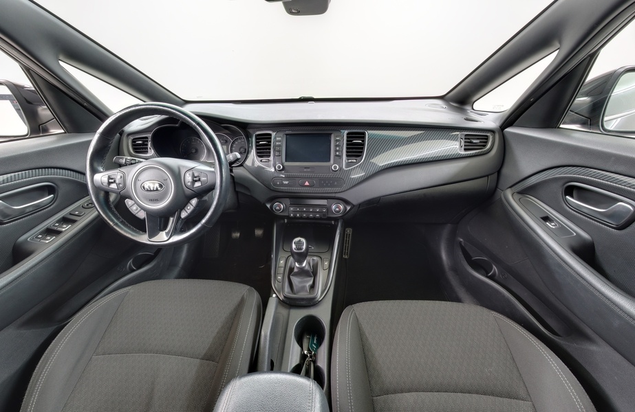 Kia Carens vaihtoauto