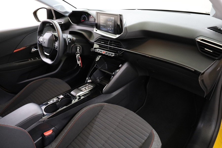 Peugeot 208 vaihtoauto