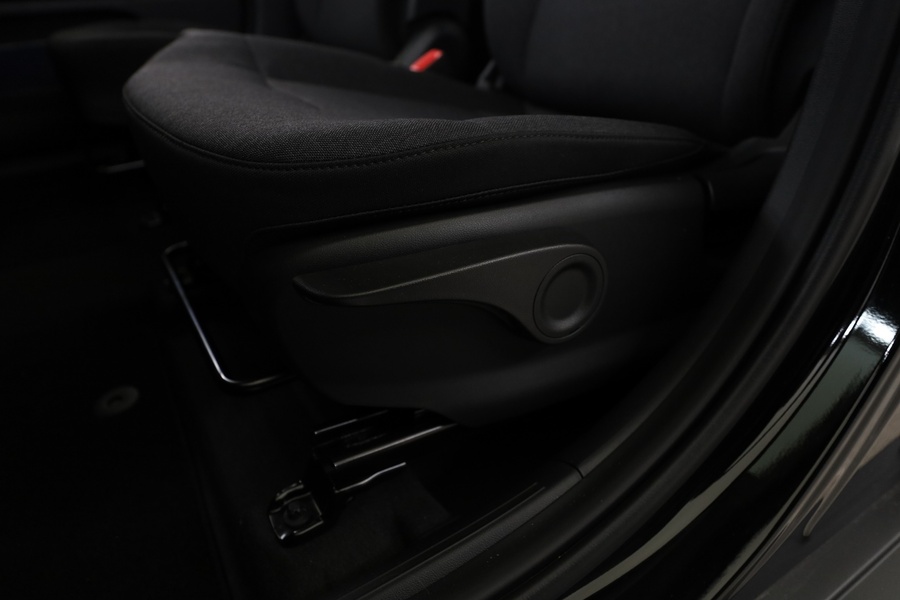 Hyundai INSTER vaihtoauto