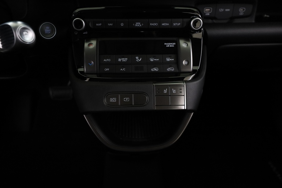 Hyundai INSTER vaihtoauto