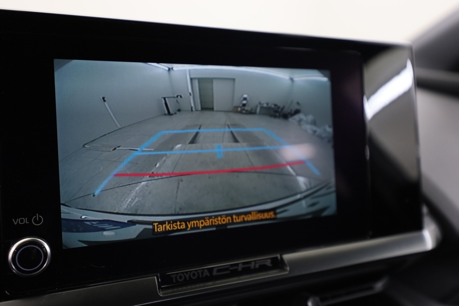 Toyota C-HR vaihtoauto