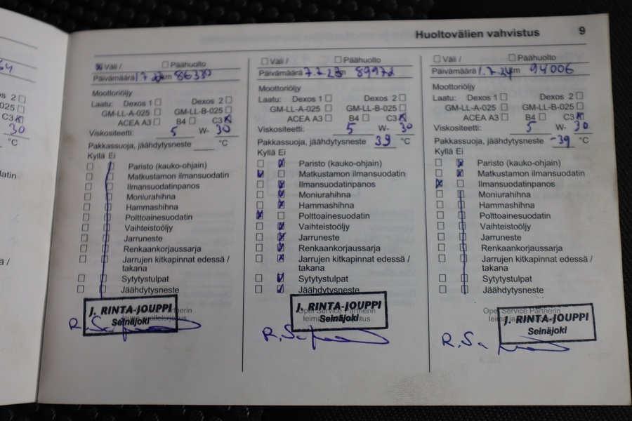 Opel Vivaro vaihtoauto