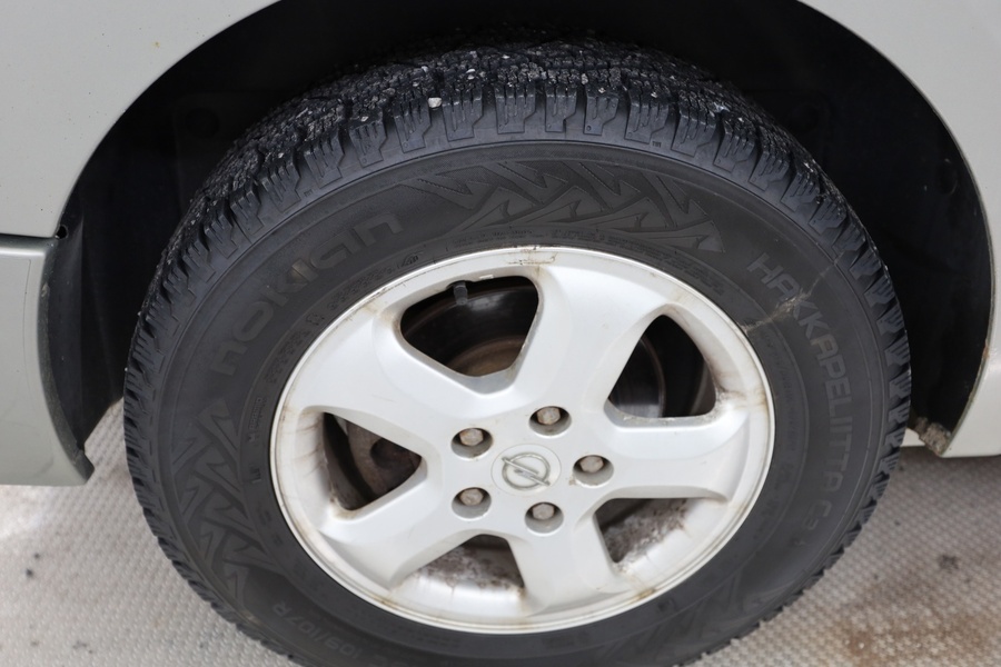 Opel Vivaro vaihtoauto