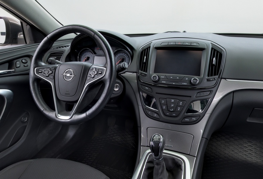 Opel Insignia vaihtoauto