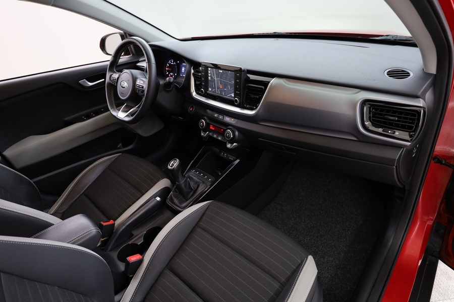 Kia Stonic vaihtoauto