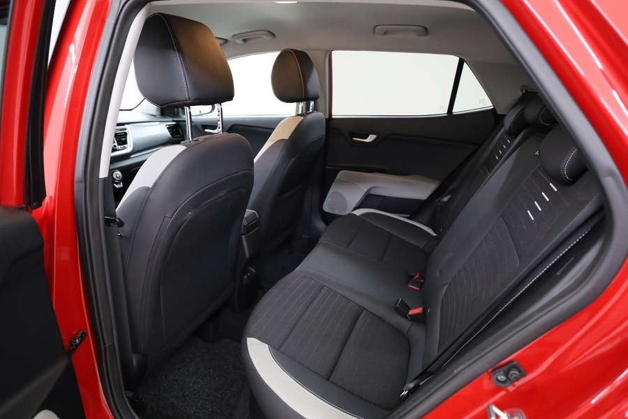 Kia Stonic vaihtoauto