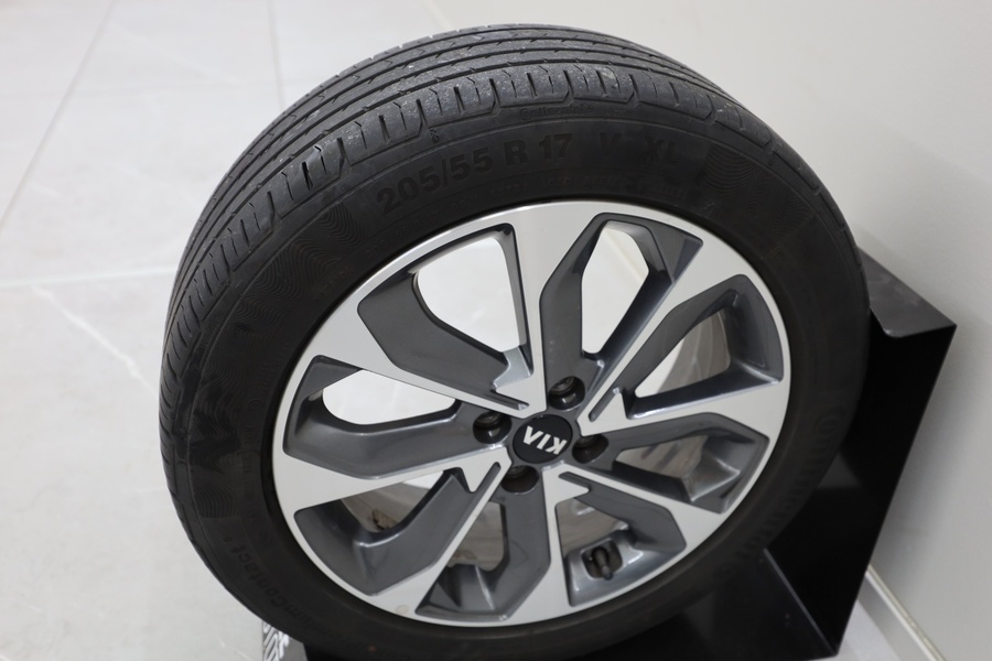 Kia Stonic vaihtoauto