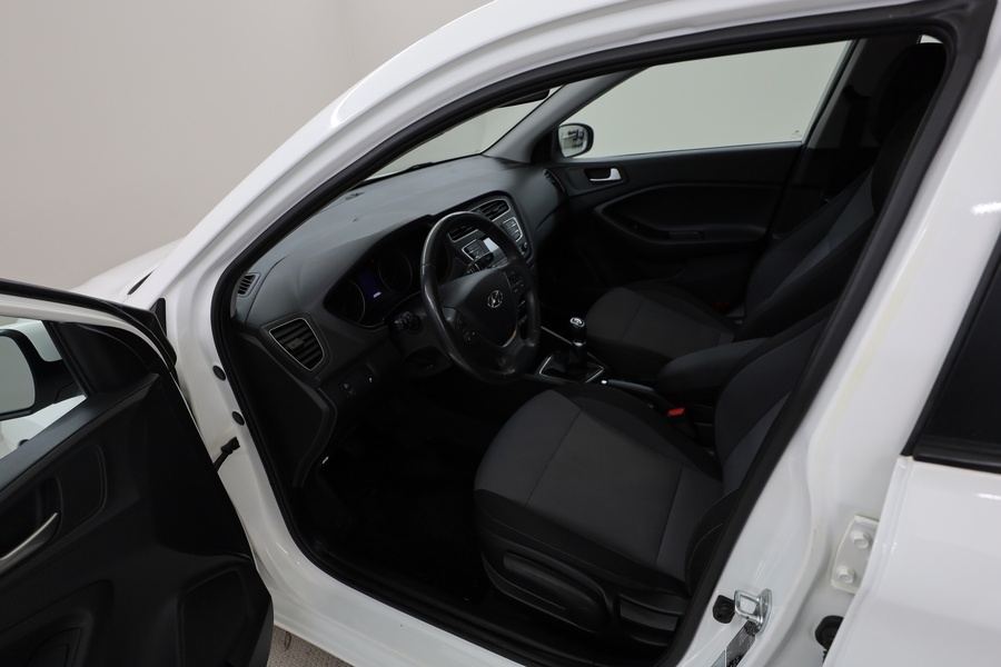 Hyundai i20 Hatchback vaihtoauto