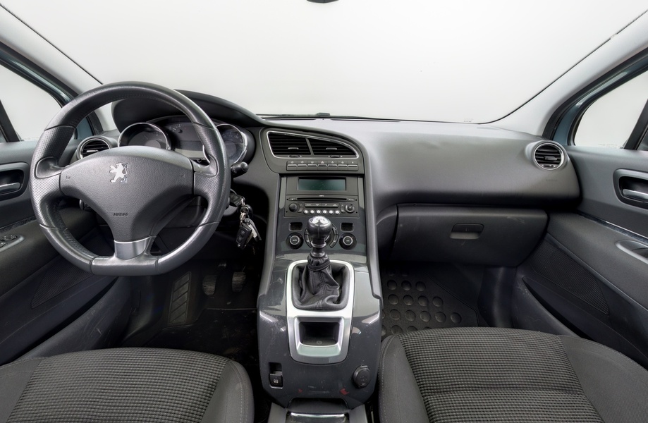 Peugeot 5008 vaihtoauto