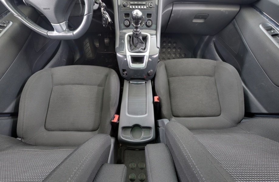 Peugeot 5008 vaihtoauto