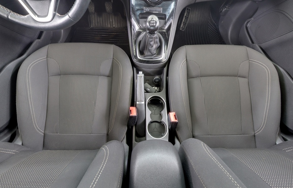 Ford Fiesta vaihtoauto