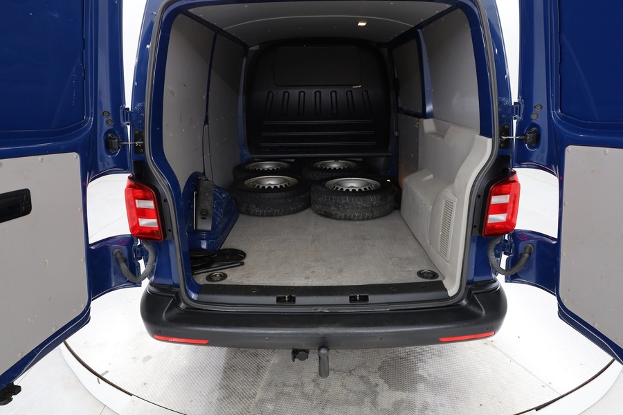 Volkswagen Transporter vaihtoauto