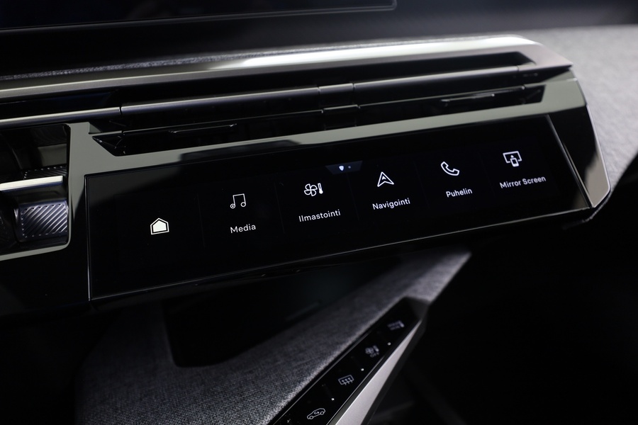 Peugeot E-5008 vaihtoauto