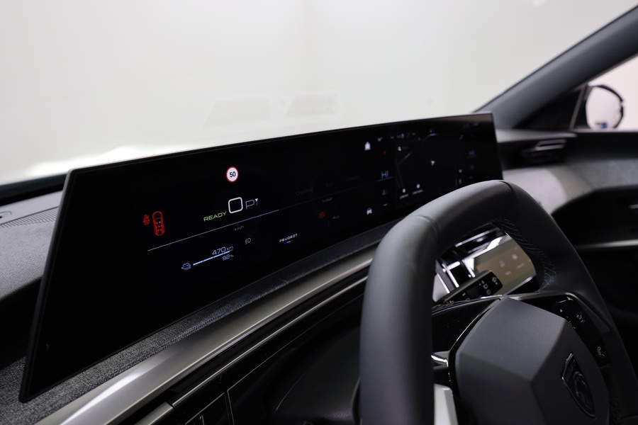 Peugeot E-5008 vaihtoauto