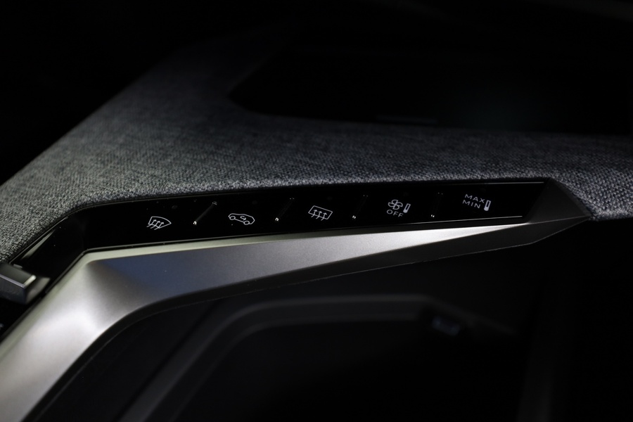 Peugeot E-5008 vaihtoauto