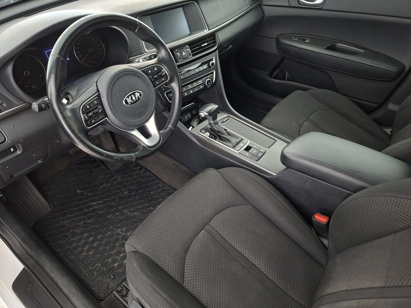 Kia Optima vaihtoauto