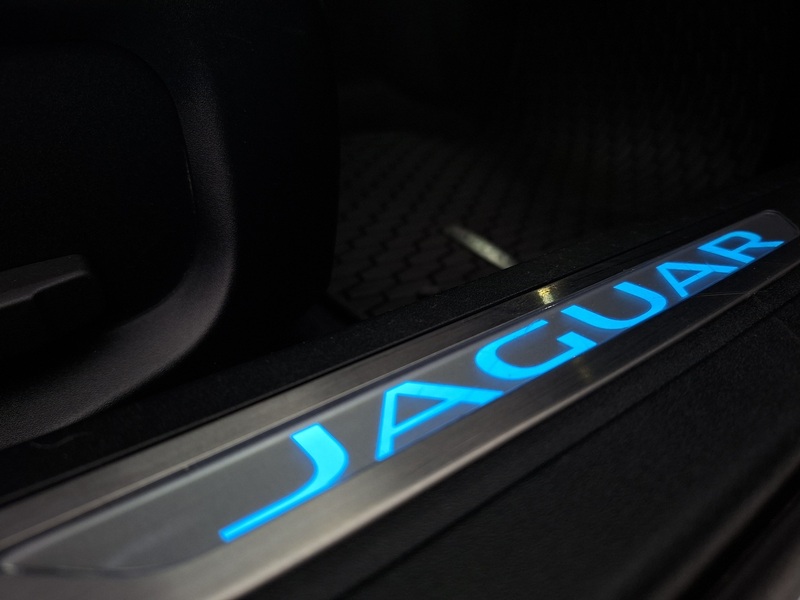 Jaguar XF vaihtoauto