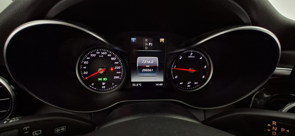 Mercedes-Benz C vaihtoauto