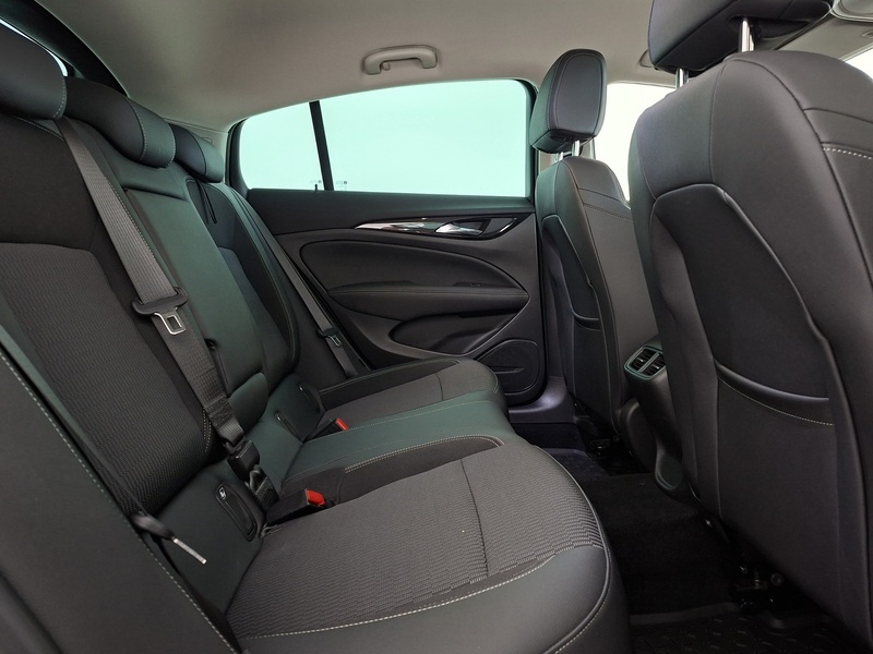 Opel Insignia vaihtoauto