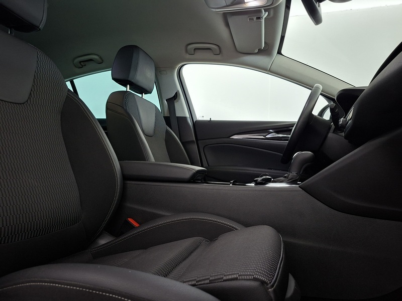 Opel Insignia vaihtoauto