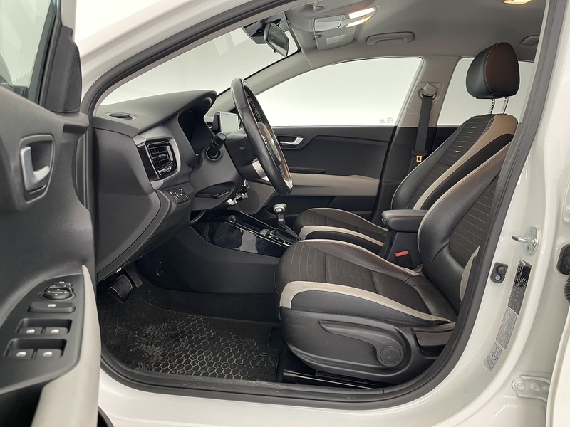 Kia Stonic vaihtoauto