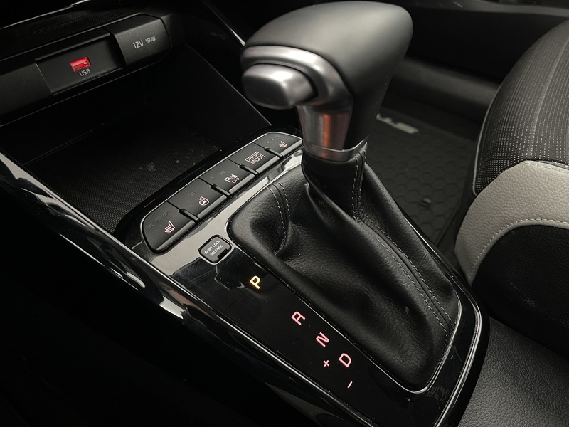 Kia Stonic vaihtoauto