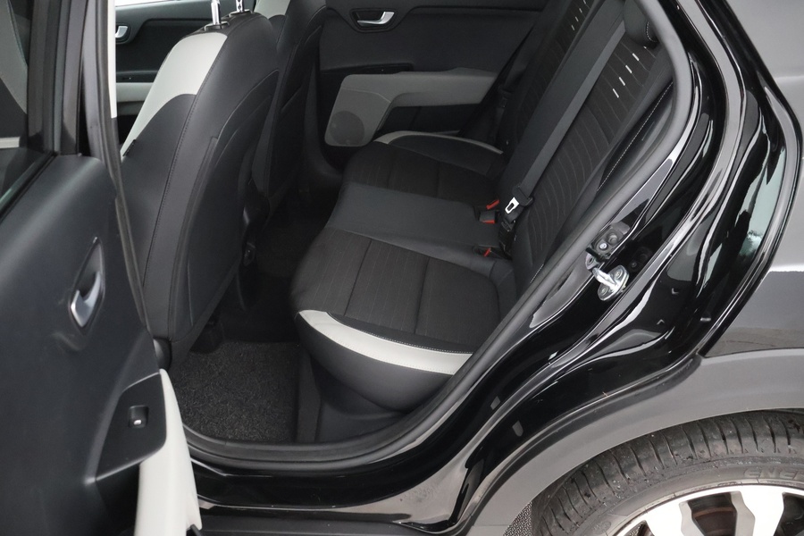 Kia Stonic vaihtoauto